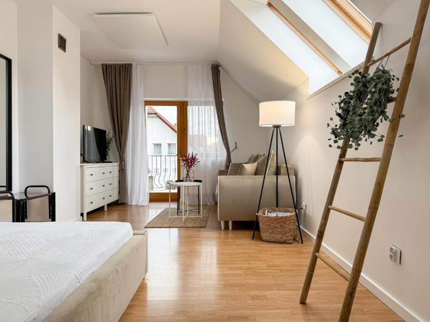 Apartament z balkonem 